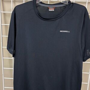 Merrell Mens Short Sleeve Activewear/Layering T-Shirt Size XL. Polyester. Black.